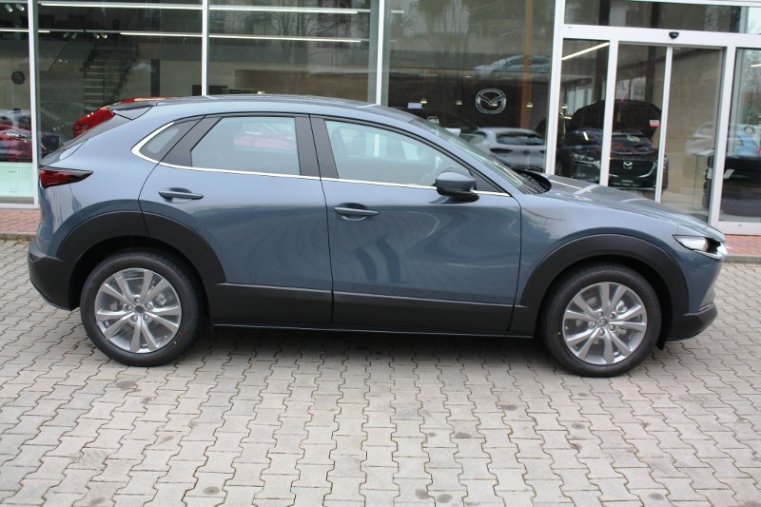 Mazda CX-30, SKYACTIV-G, barva šedá