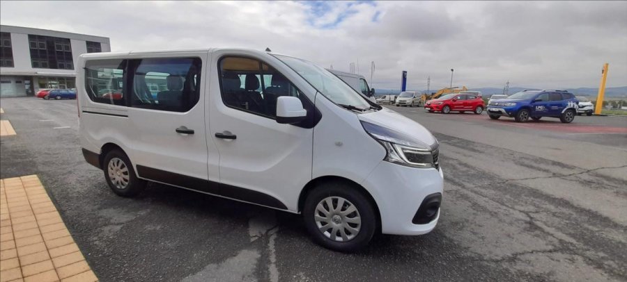 Renault Trafic, 2,0   L1P1 120k Combi Van, barva bílá