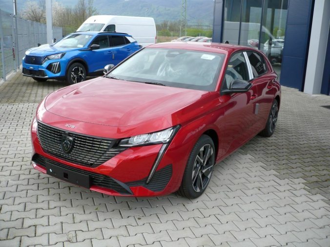 Peugeot 308, Peugeot 308 Allure, 1.2 130k, MAN6, barva červená