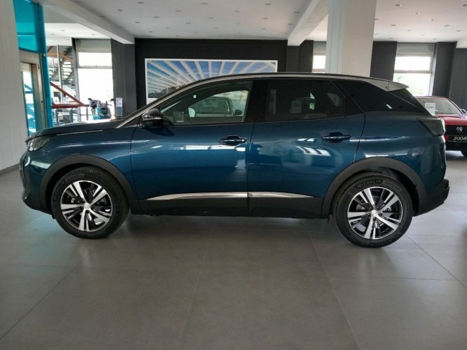 Peugeot 3008, Peugeot 3008 Allure Pack BlueHDI 130 S&, barva modrá