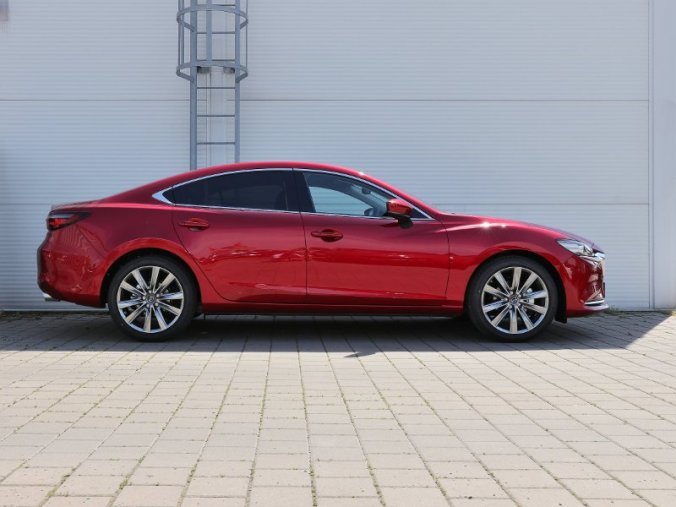 Mazda 6, 2,5i Skyactiv-G 194k AT, barva červená