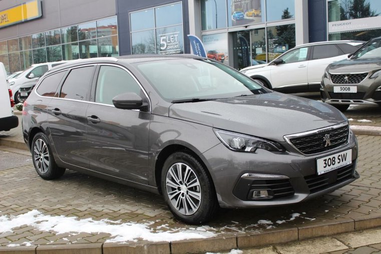 Peugeot 308, SW ALURRE 1.5 96kW MT6, barva šedá