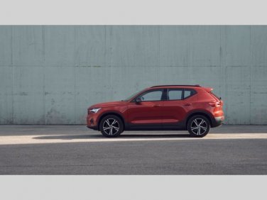 Volvo XC40 - B4 2.0L 197+14 HP AT7 AWD PLUS