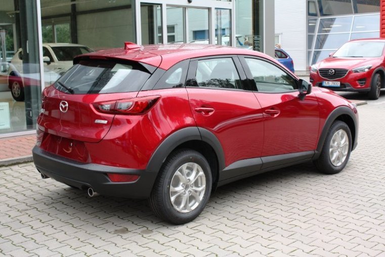 Mazda CX-3, SKYACTIV-G, barva červená