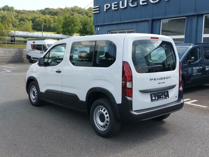 Peugeot Rifter, Peugeot Rifter ACTIVE PureTech 110 MAN6 N1, barva bílá