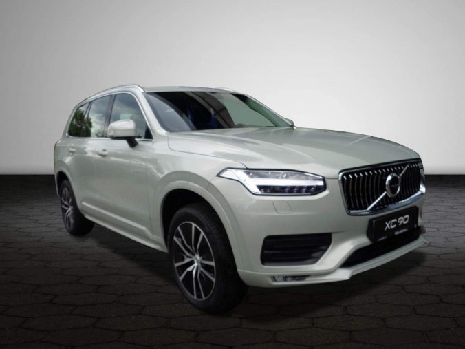 Volvo XC90, B5 2.0L 235 HP MOMENTUM PRO AT8 AWD, barva béžová