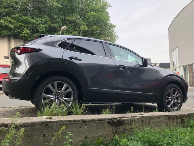 Mazda CX-30, 2.0i G122K, barva šedá