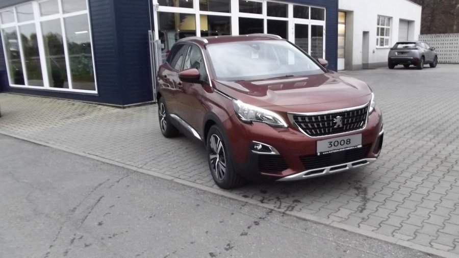 Peugeot 3008, ALLURE 1.2 PureTech 130 S&S MA, barva oranžová