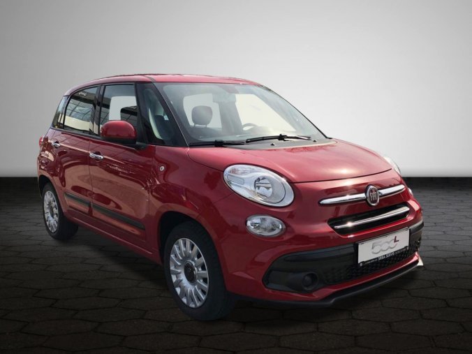 Fiat 500L, Fiat 500L 1.4 95k Plus, barva červená