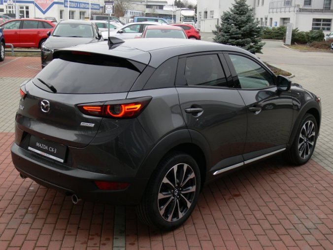 Mazda CX-3, 2.0 Skyactiv G121 + NAVI, barva šedá