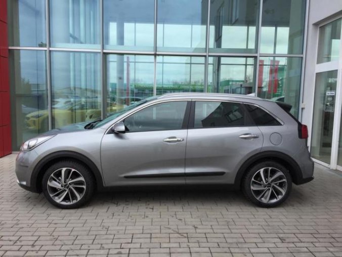 Kia Niro, 1,6 GDi HEV 6DCT HEV Exclusive, barva šedá