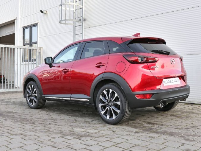 Mazda CX-3, 2,0i Skyactiv-G 110kW/150k 6AT, barva červená