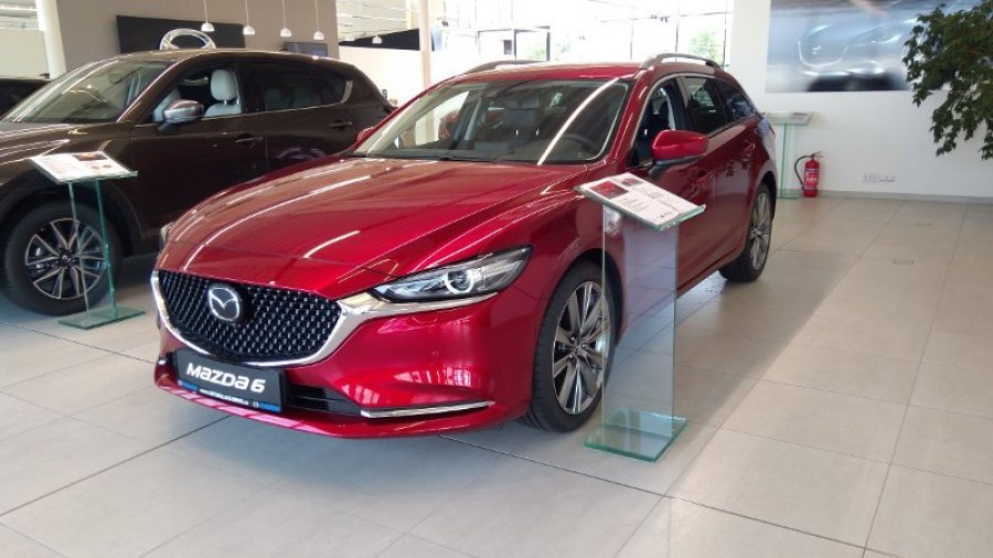 Mazda 6, 2.5i 194k, barva červená