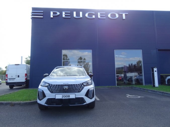 Peugeot 2008, ALLURE 1.2 PureTech 100k MAN6, barva bílá