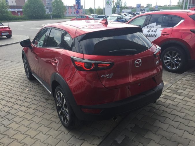 Mazda CX-3, 2,0 Skyactiv-G150 AWD, barva červená