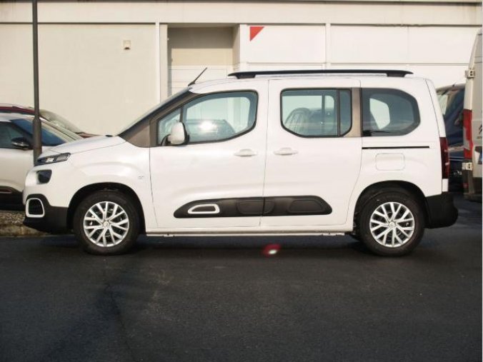 Citroën Berlingo, Live 1,2PT 110 Superpack, barva bílá