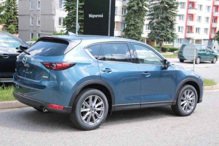 Mazda CX-5, 2,5 Skyactiv-G 194k, barva modrá