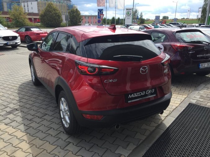 Mazda CX-3, 2,0 Skyactiv-G121 A/T, barva červená