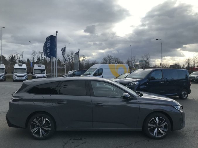 Peugeot 308, Peugeot 308 SW 1.2 PT ALLURE 130 EAT8, barva šedá