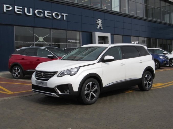 Peugeot 5008, 1.5 130k Allure S&S EAT8, barva bílá