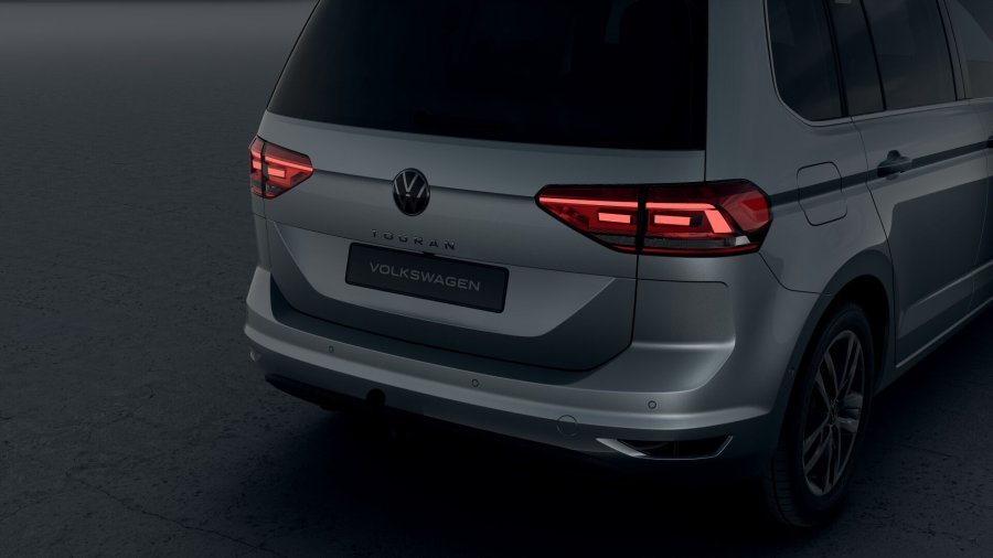 Volkswagen Touran, Touran People 1,5 TSI EVO2 6G, barva stříbrná