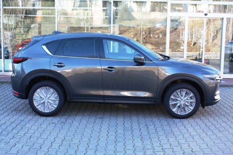 Mazda CX-5, SKYACTIV-G, barva šedá