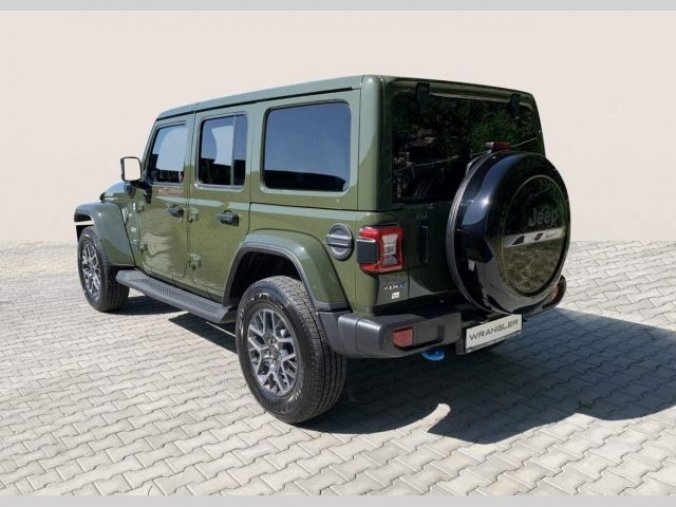 Jeep Wrangler, 2.0T 4xe PHEV 380k 8AT Sahara, barva zelená