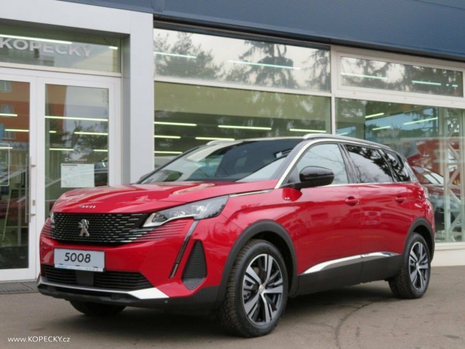 Peugeot 5008, GT 2.0 HDI 180k EAT8, barva červená