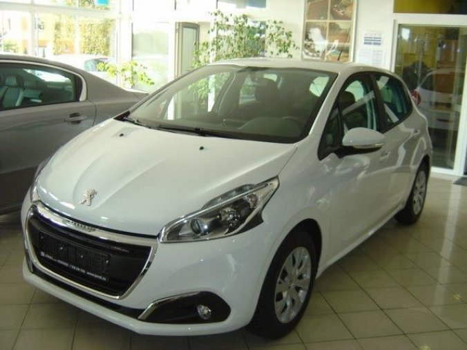 Peugeot 208, Active 1.2 PureTech 82 S&S MAN5, barva bílá