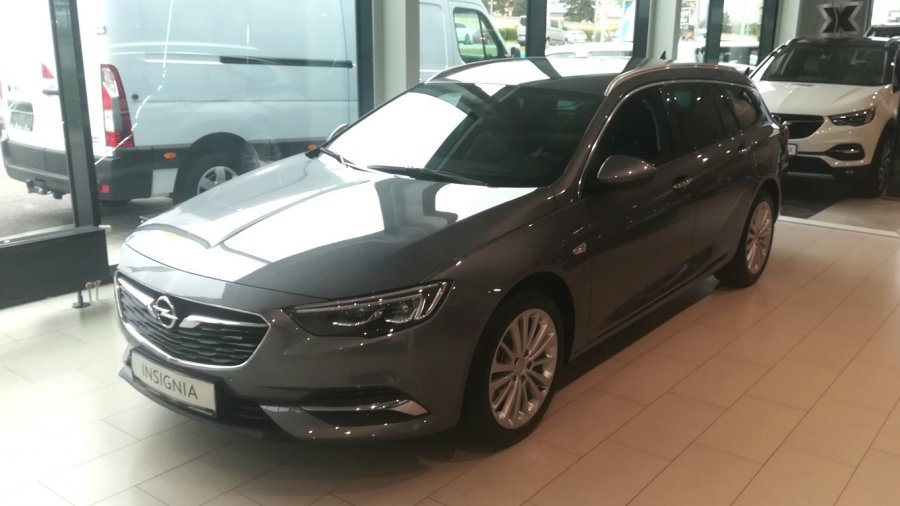 Opel Insignia, INNOVATION ST 1.6Turbo 147kW, barva šedá