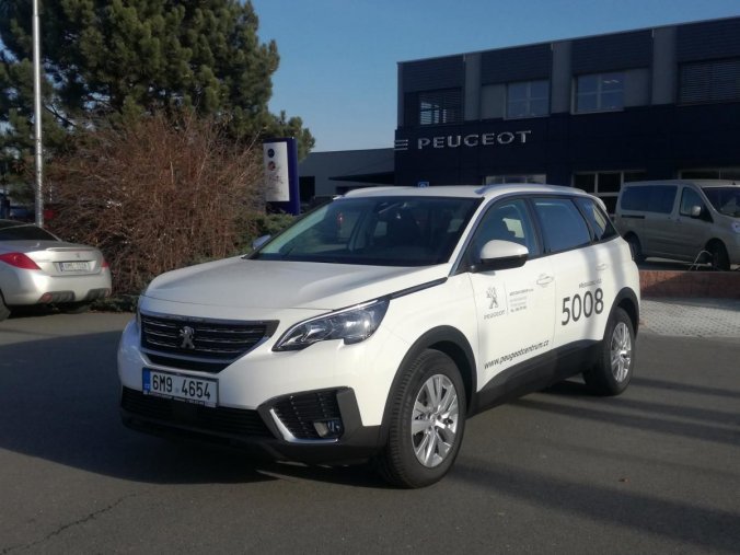 Peugeot 5008, 1.2 PureTech ACTIVE 130k, barva bílá