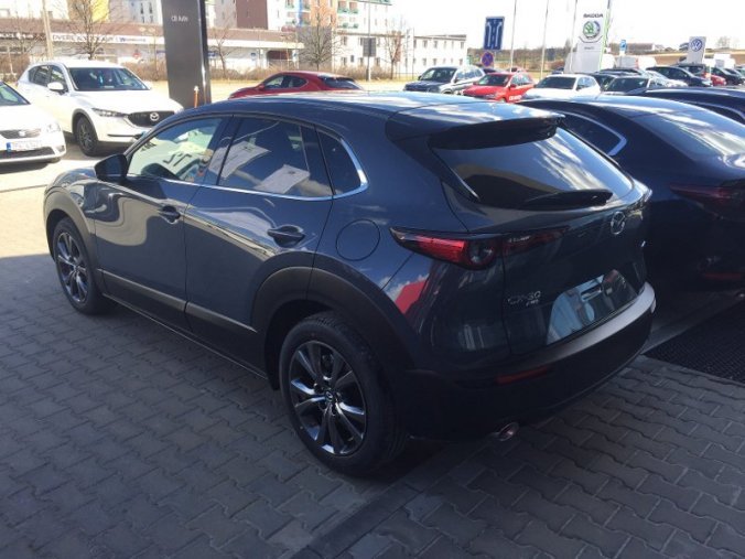 Mazda CX-30, 2,0 Skyactiv-X180 AWD, barva šedá