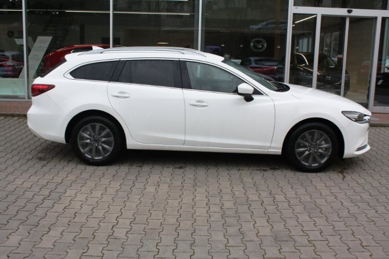 Mazda 6, SKYACTIV-G, barva bílá