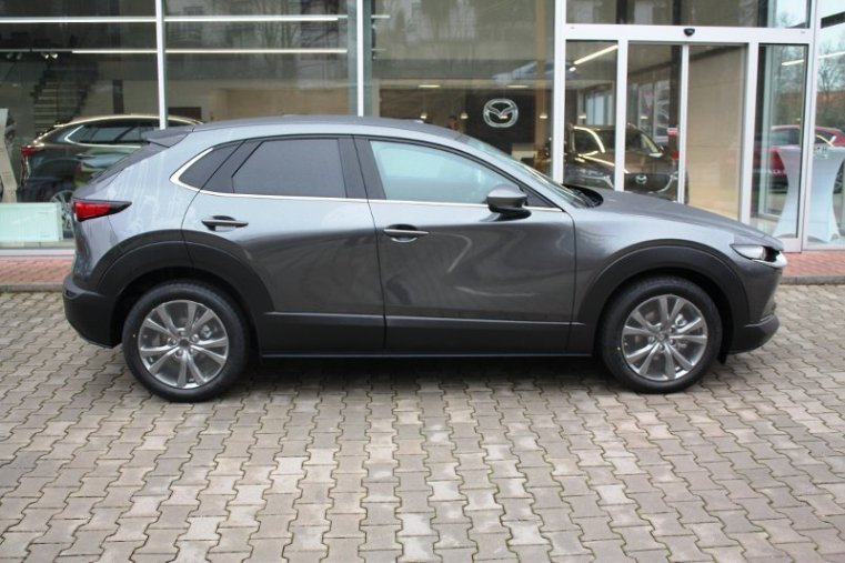 Mazda CX-30, SKYACTIV-X, barva šedá