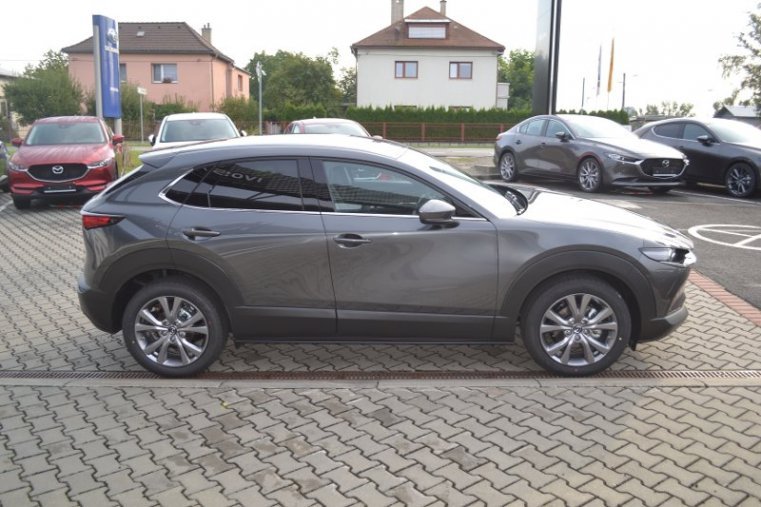 Mazda CX-30, 2,0 122k, barva šedá