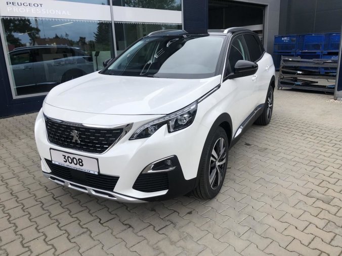 Peugeot 3008, ALLURE 1.2 96kW MT6, barva bílá