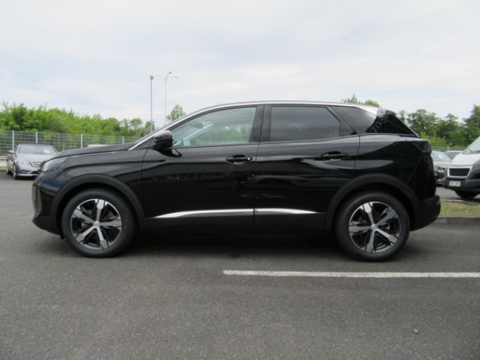 Peugeot 3008, ALLURE 1.5 BHDi 130k MAN6, barva černá