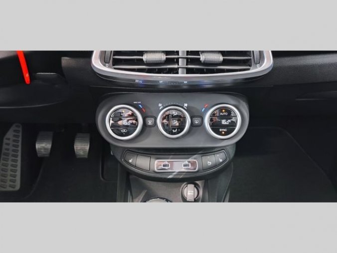 Fiat 500X, COLD 1.0GSE T3 120k, barva červená