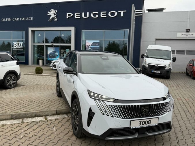 Peugeot 3008, Peugeot 3008 GT HYBRID - IHNED K ODBĚRU, barva bílá