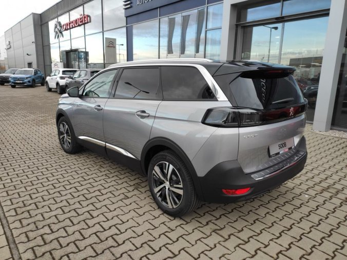 Peugeot 5008, Peugeot 5008 ALLURE PACK 1.5HDI AUT8 7 MÍST, barva stříbrná