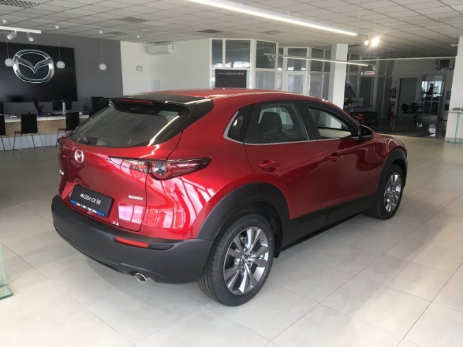 Mazda CX-30, G122, barva červená