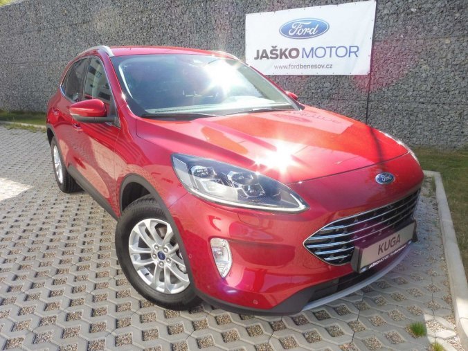 Ford Kuga, SUV, TITANIUM X SUV 1,5 EcoBlue 88 kW / 120 k 8st. automatická, barva červená