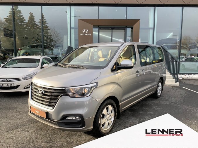 Hyundai H1 tour, 2,5 CRDi VGT 125 kW (diesel) 5 st. aut, barva šedá