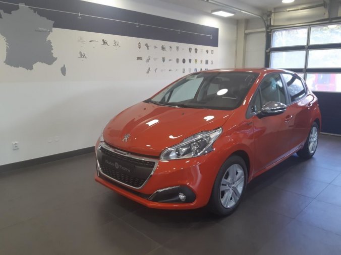 Peugeot 208, 5dv.SIGNATURE 1.2 82k MAN5, barva oranžová