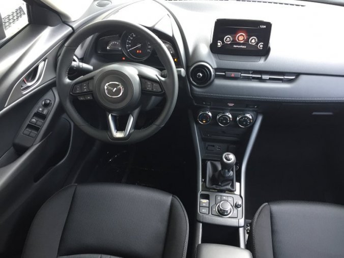 Mazda CX-3, 2,0 Skyactiv-G121, barva červená