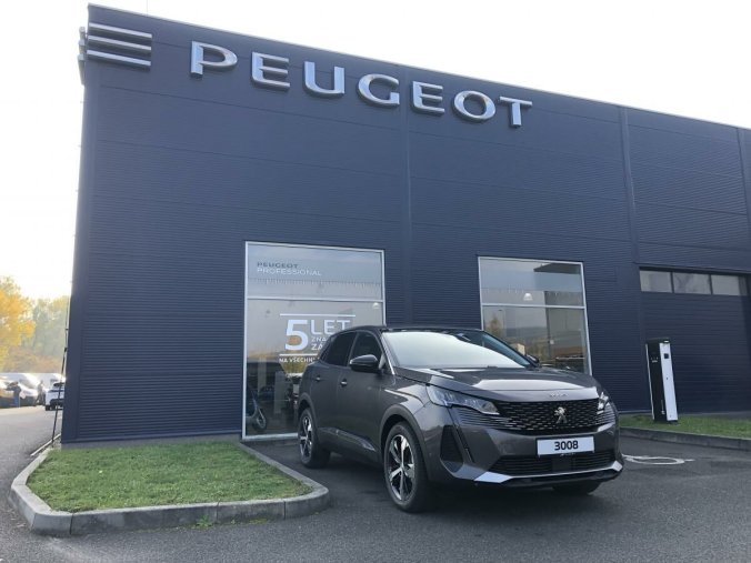 Peugeot 3008, Peugeot 3008 ALLURE 1.5 BHDi 130k EAT8, barva šedá