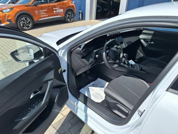 Peugeot 308, Peugeot 308 SW ACTIVE PureTech 130 M6, barva bílá