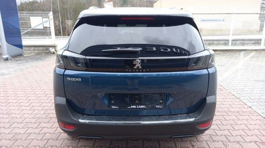 Peugeot 5008, Peugeot 5008 Allure Pack BlueHdi 130k EAT8, barva modrá