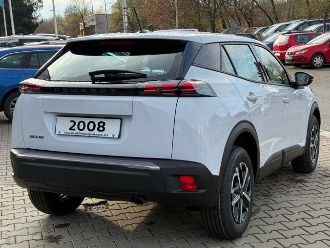 Peugeot 2008, Peugeot 2008 STYLE - IHNED K ODBĚRU, barva bílá