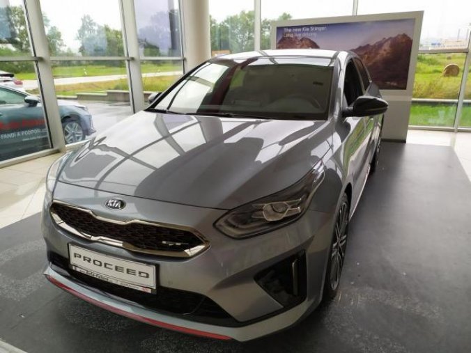 Kia ProCeed, 1,6T-GDI GT, barva šedá